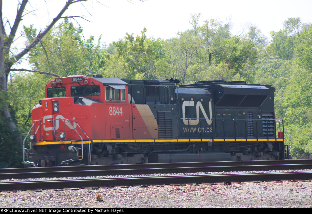 CN Engine in Madison IL